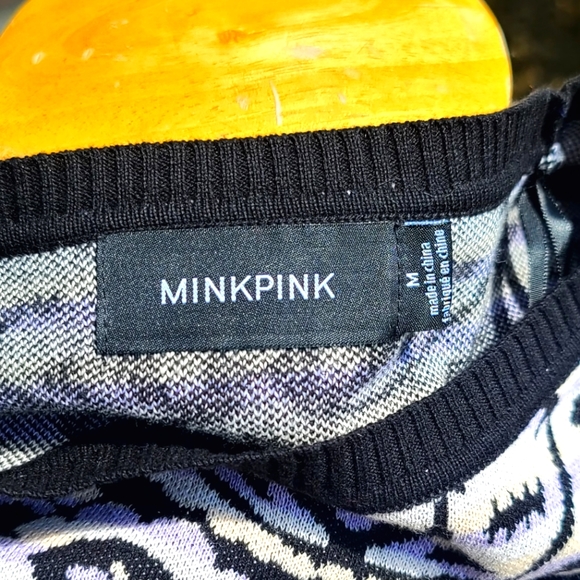 NWT MINKPINK sweater - Picture 2 of 5